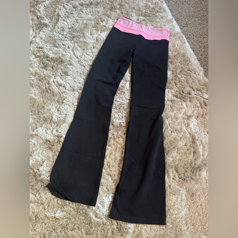 Lulu Groove Pant